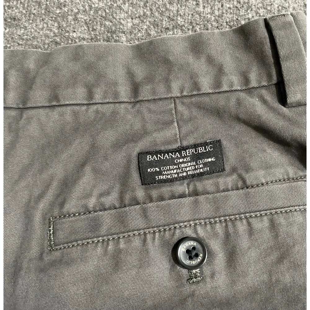 Banana Republic Aiden Chino Men Gray Flat Front Straight Leg Pants 33x34